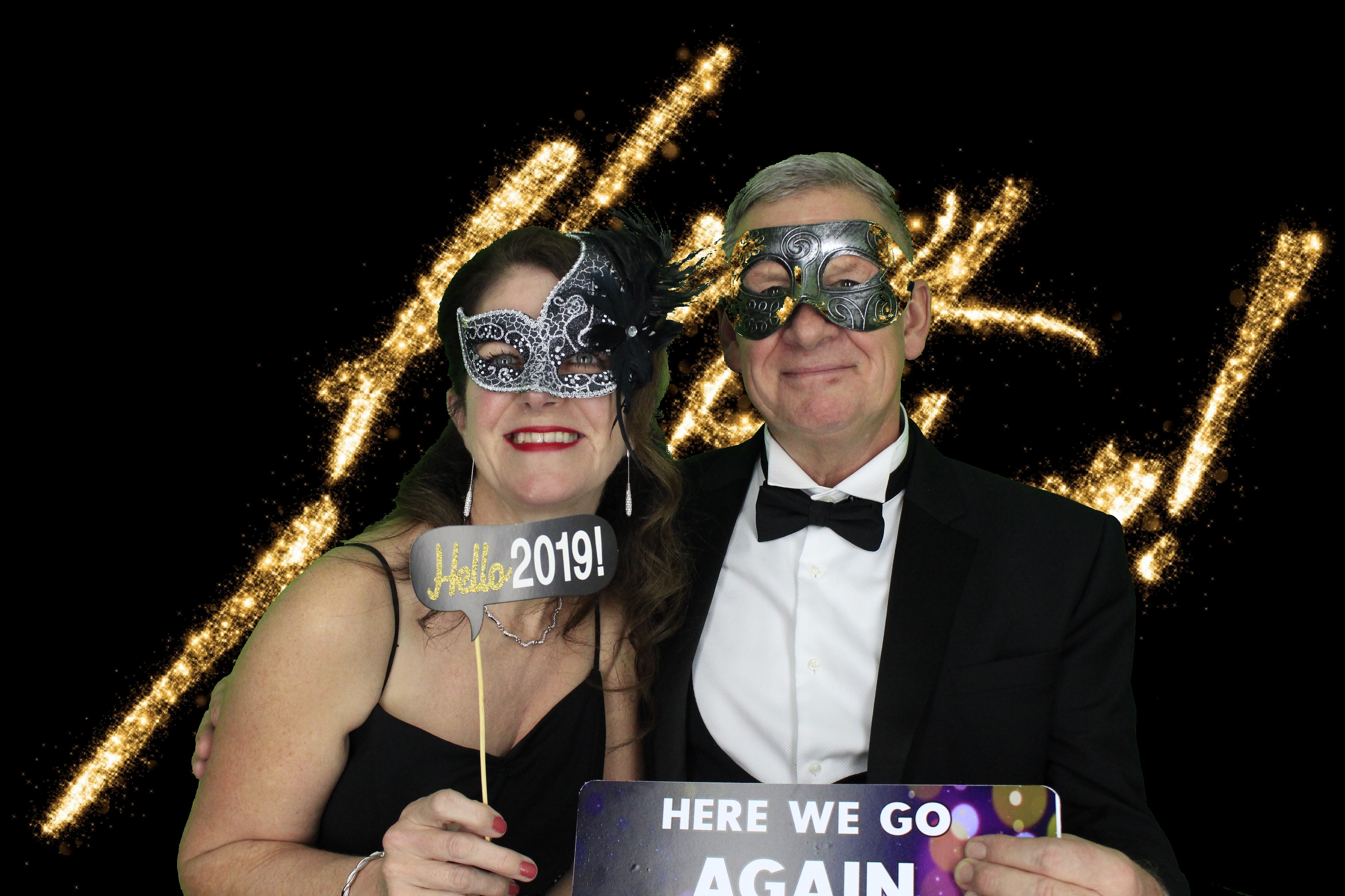 New Years Eve Party Silvermere | View more photos from the event at gallery.myphotoboothexperience.co.uk/u/MyPhotoBoothExperienceLtd/New-Years-Eve-Party-Silvermere